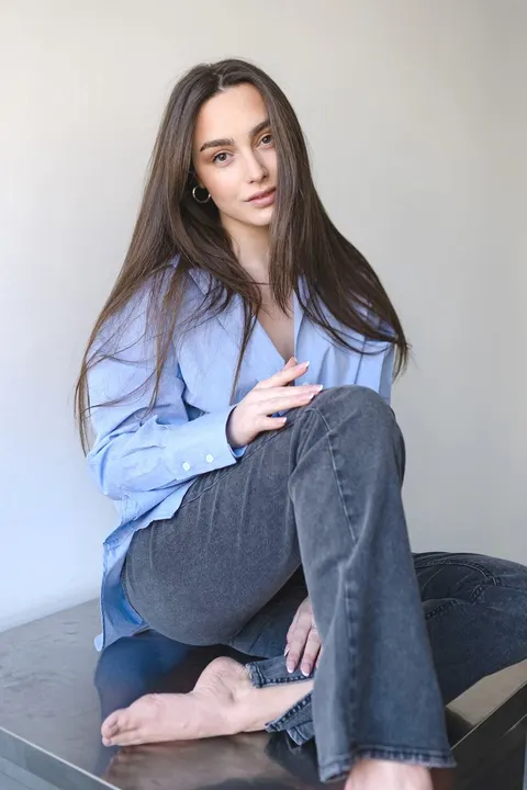 Elena — photo 6