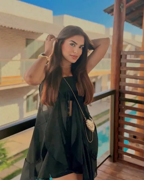 Livia — photo 7