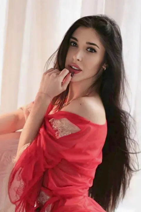 Alesya — photo 7