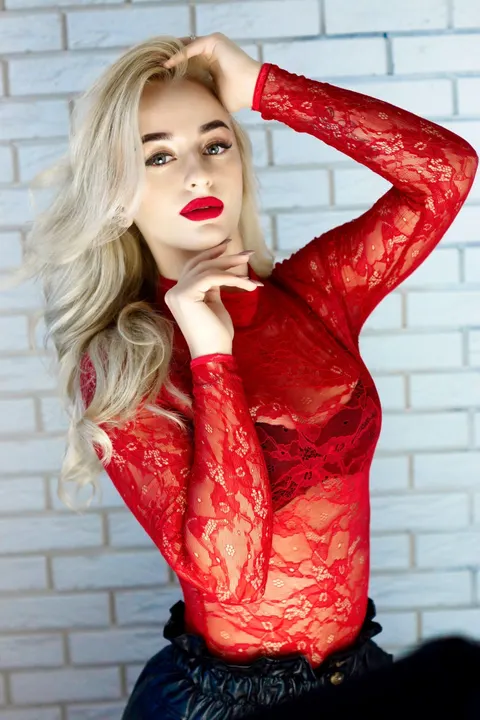 Alina — photo 7