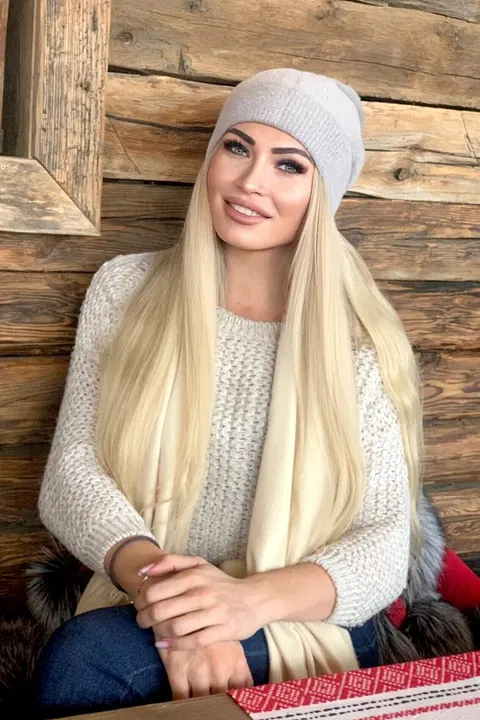 Andreea — photo 8