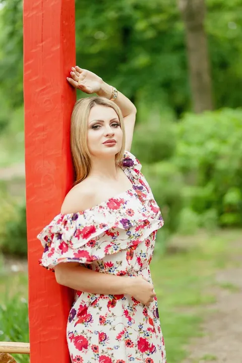 Halyna — photo 6