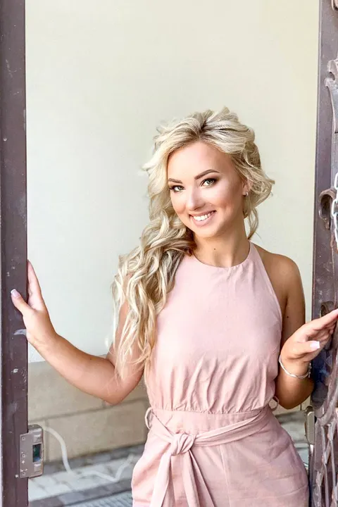 Yulia — profile photo