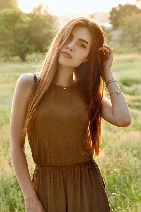 Elena — photo 5