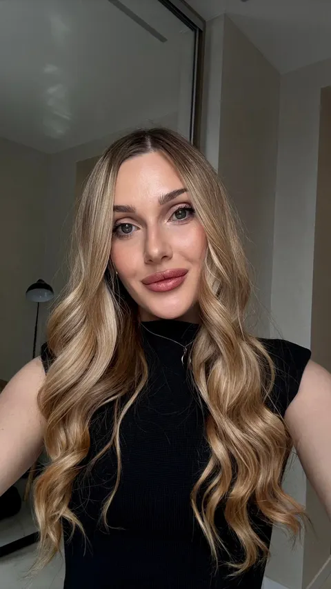 Yana — profile photo