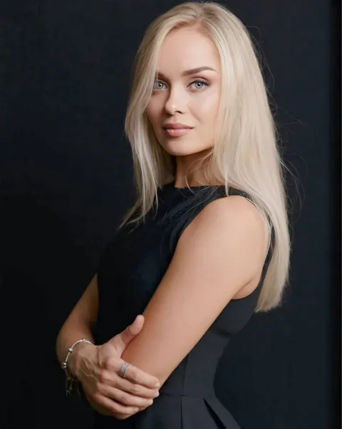Yulia — photo 8