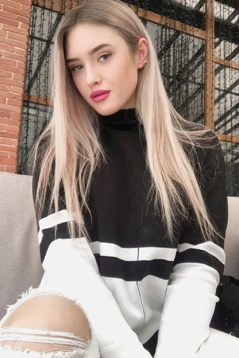 Valeria — photo 7