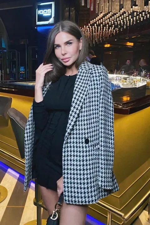 Yulia — photo 8