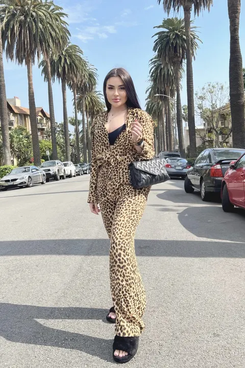 Karina — photo 8