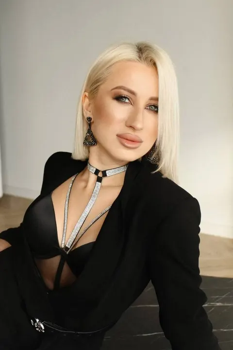 Alina — photo 5