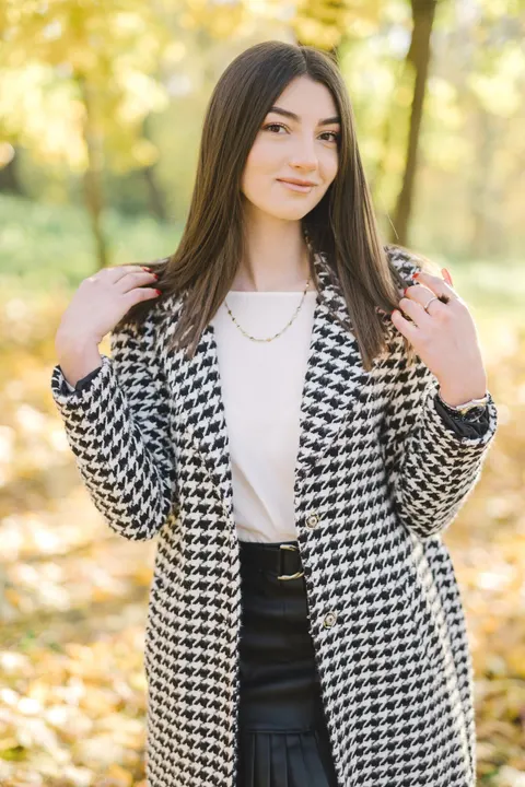 Karina — photo 7