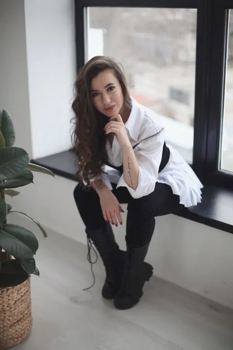 Miriam — photo 5