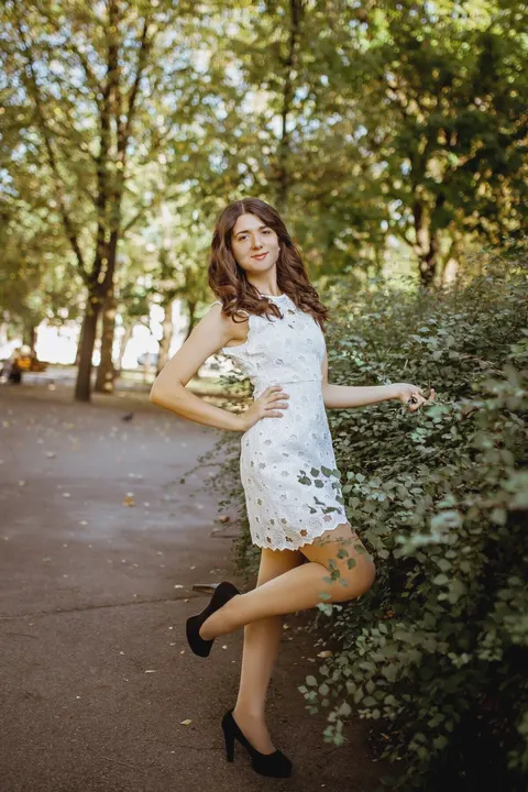 Yuliya — photo 6