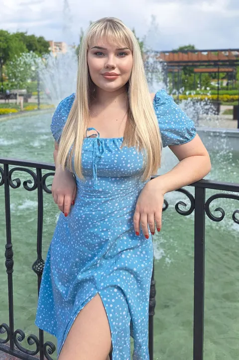 Viktoriia — photo 8