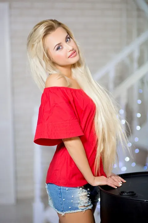 Eleonora — photo 6