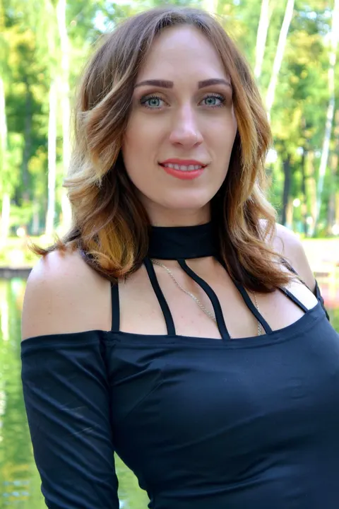 Yuliya — photo 6