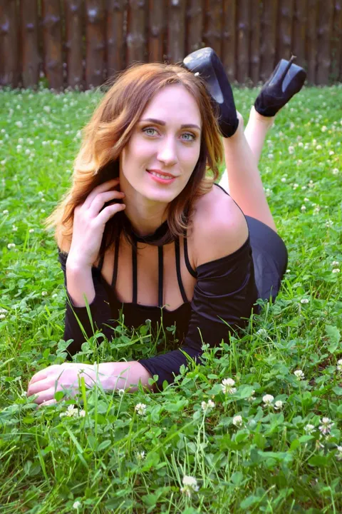 Yuliya — photo 7