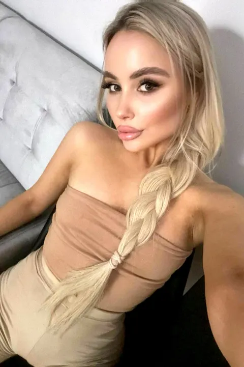 Ilona — photo 8