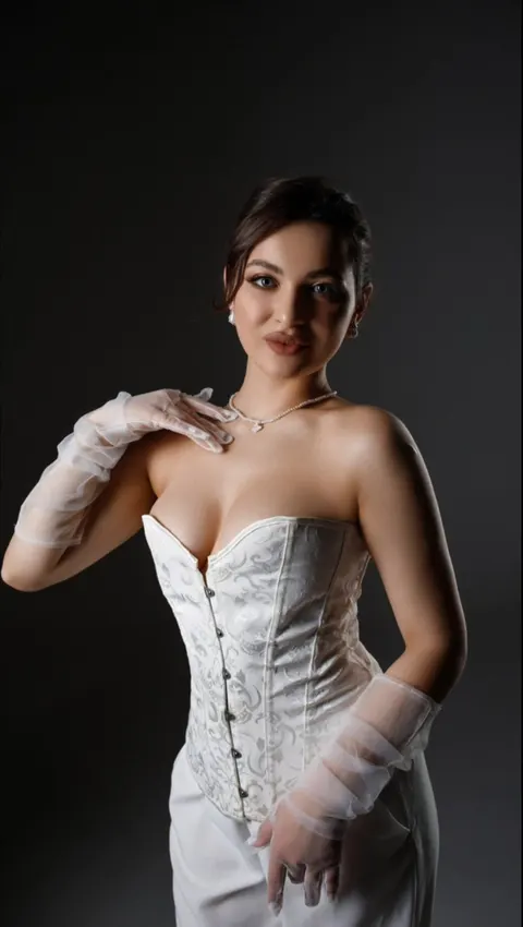 Yana — photo 7