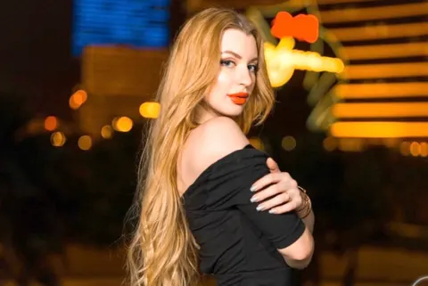 Alexandra — photo 8