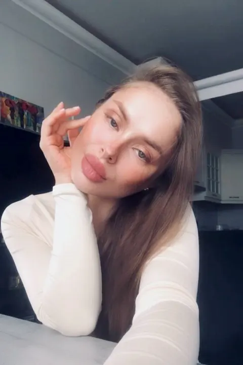 Viktoriia — photo 7