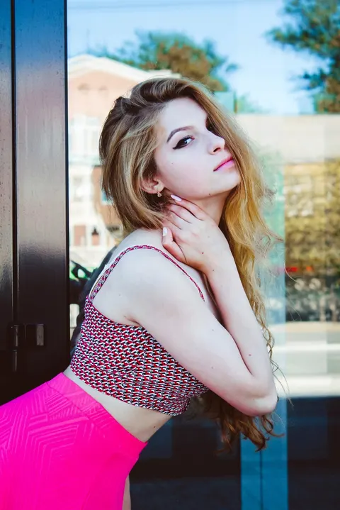 Karina — photo 7