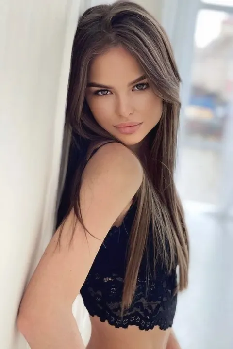 Karina — photo 5