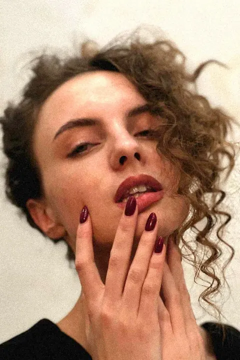 Viktoriia — photo 6