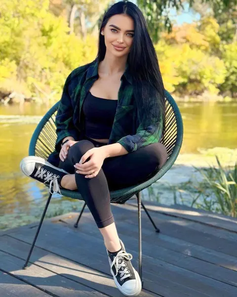 Olena — photo 5