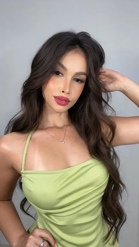 Camila — photo 7