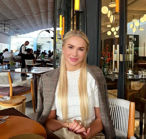 Oksana — profile photo