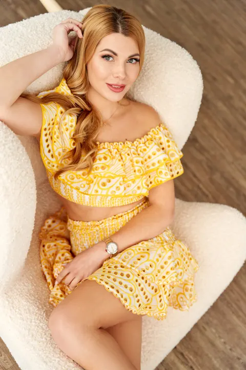 Irina — photo 8