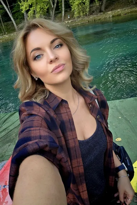 Anna — photo 8