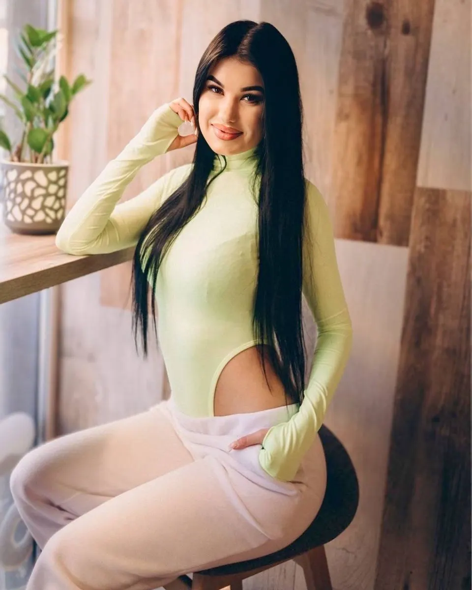 Oleksandra — photo 3