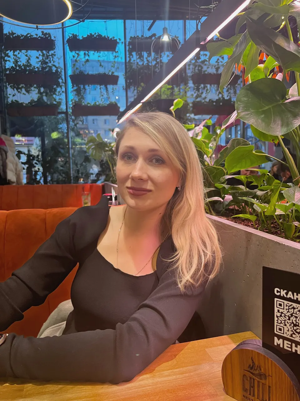 Yuliia — photo 2