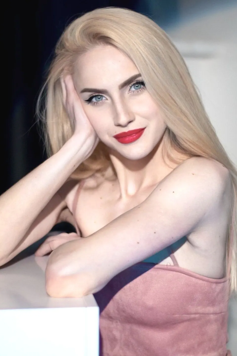 Valeriya — photo 2