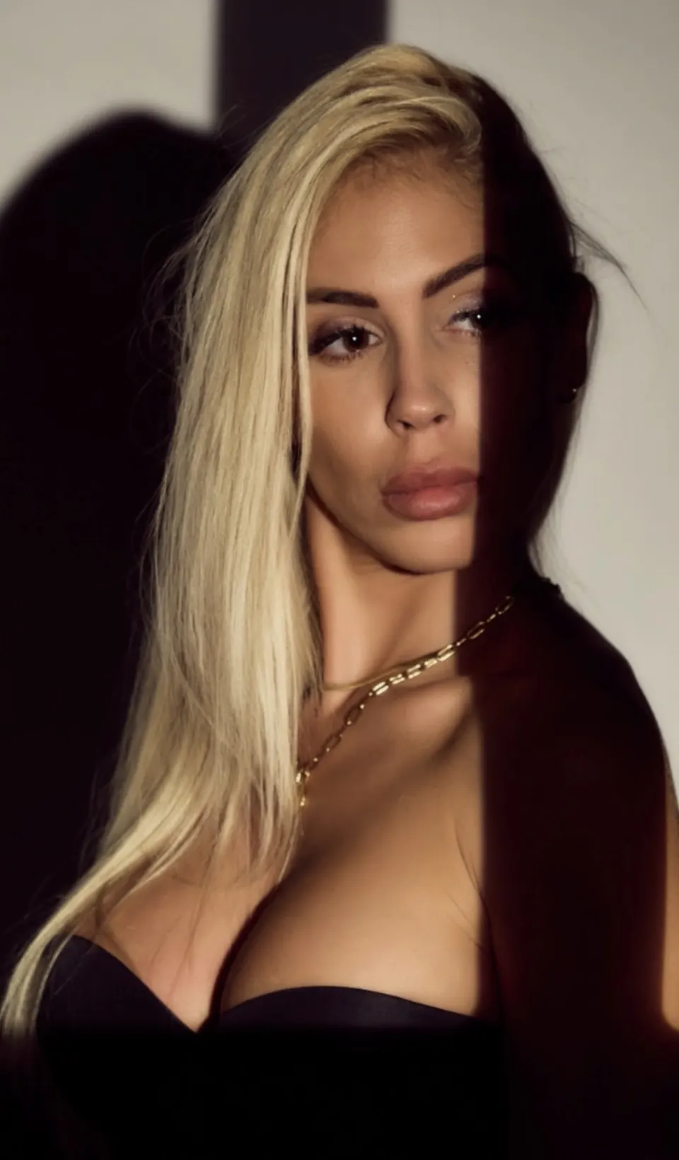 Marta from Spain — photo 1