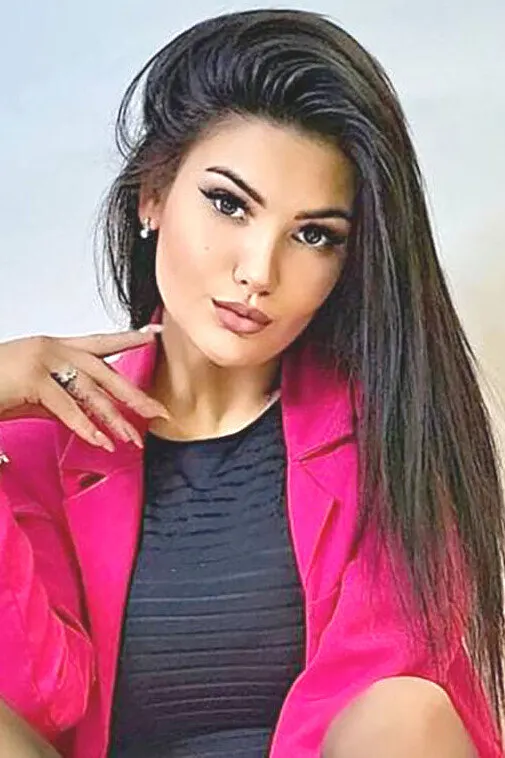 Anastasiia — photo 3