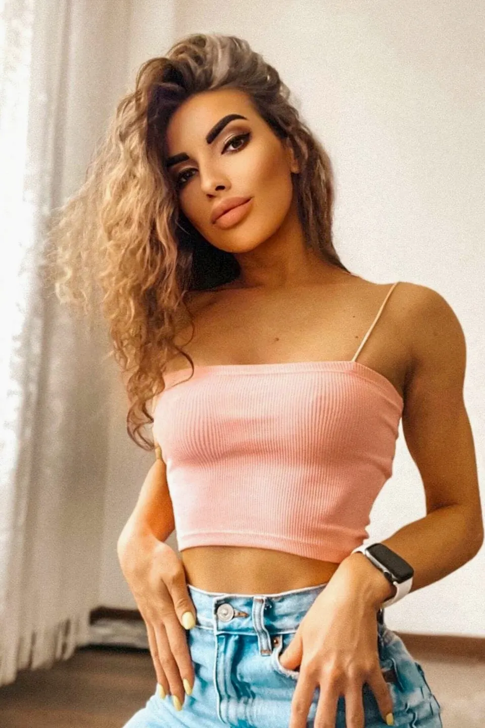 Oksana — photo 2
