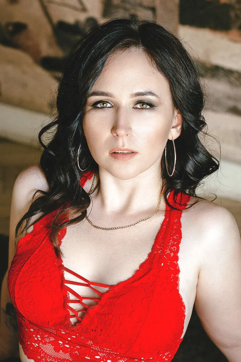 Elena — photo 3