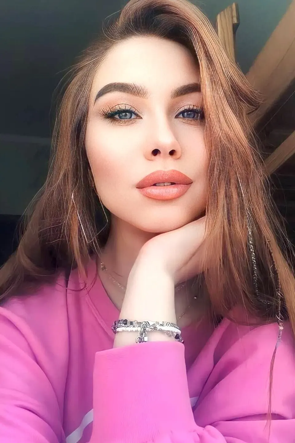 Anastasiia — photo 2