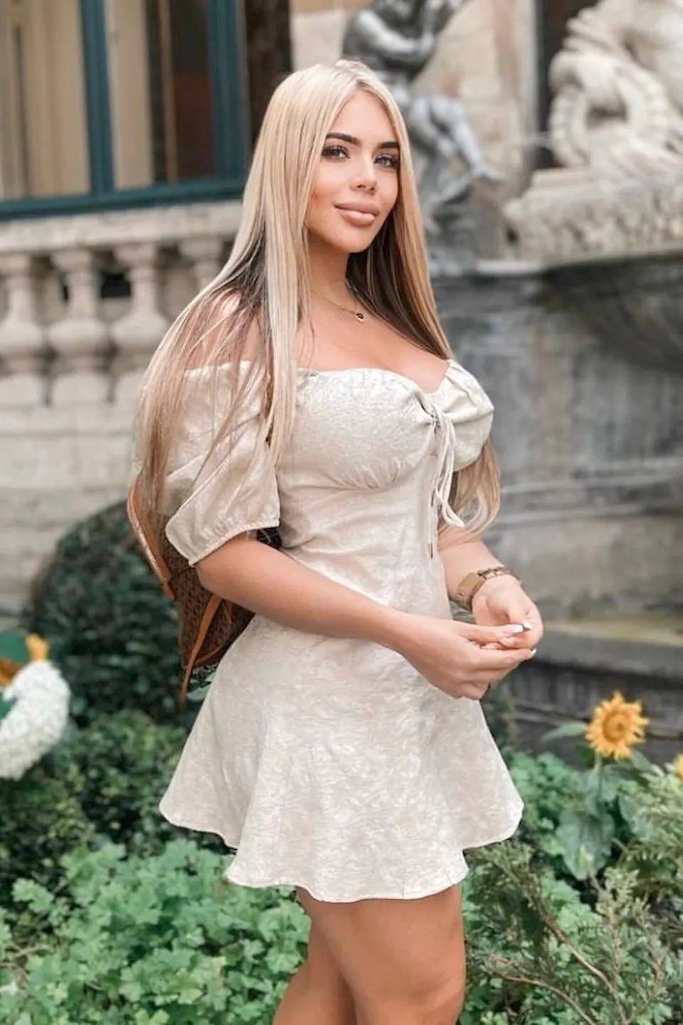 Laura from Colombia — photo 1