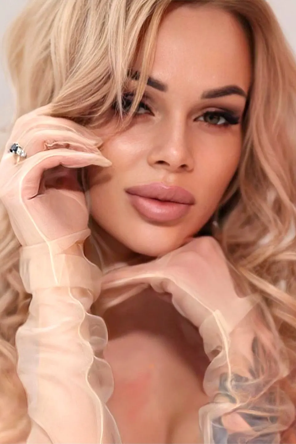 Irina — photo 4