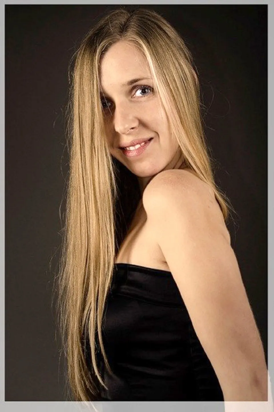 Julia — photo 2