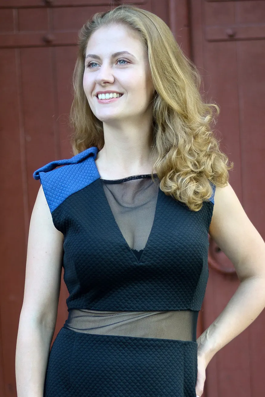 Julia — photo 2