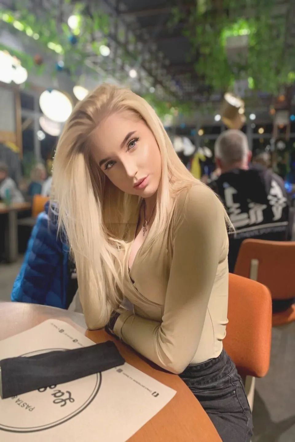 Elena — photo 2