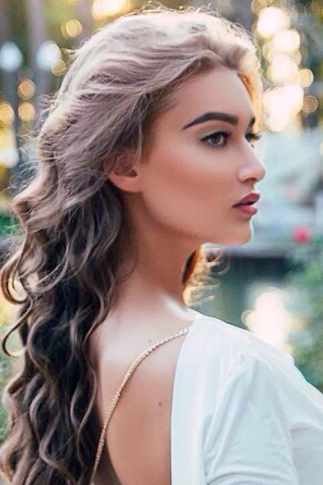 Elena — photo 2