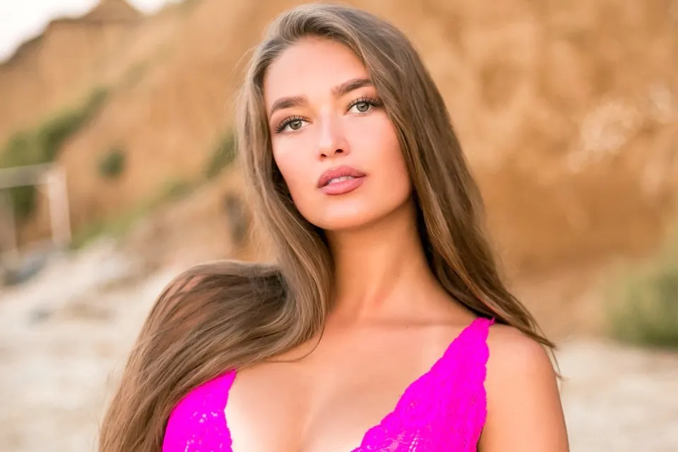 Elena — photo 3