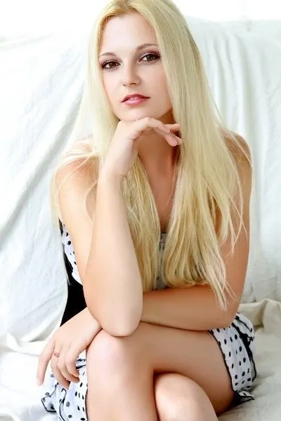 Irina — photo 3