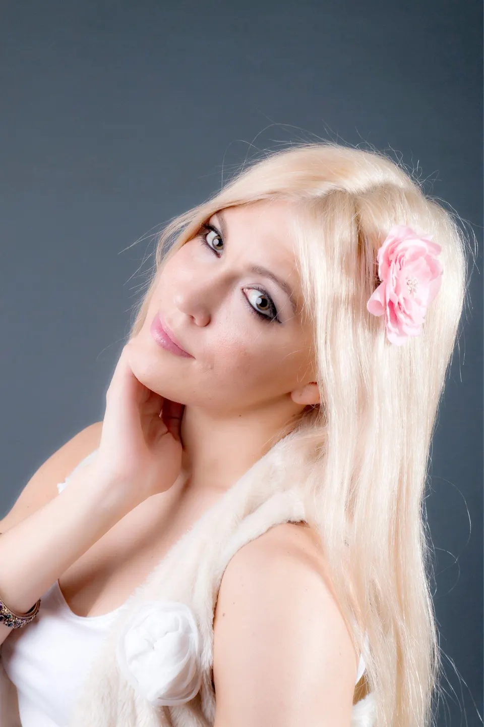 Alexandra — photo 2
